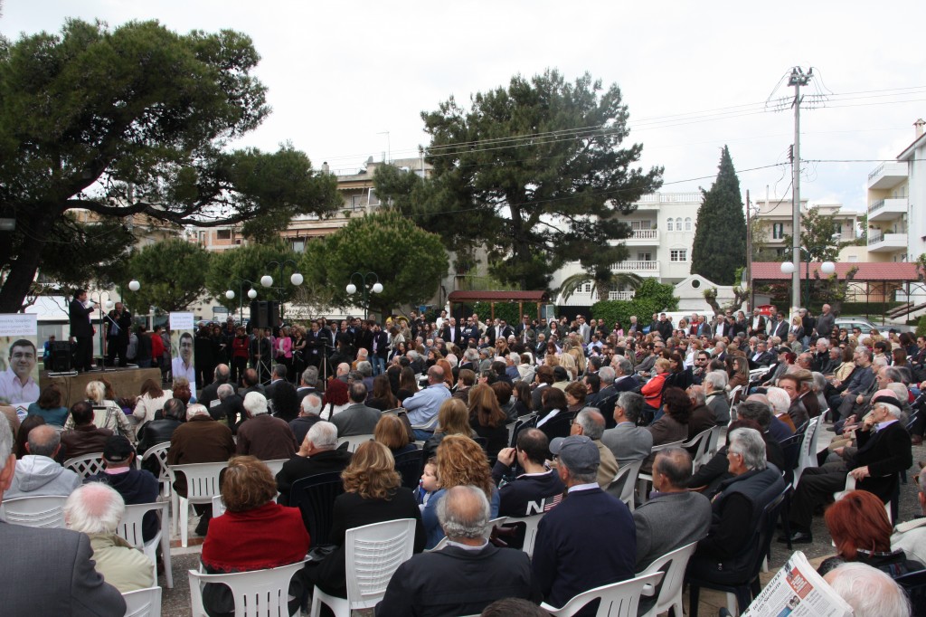 Προάγγελος και αφετηρία νίκης η μεγαλειώδης σε συμμετοχή πολιτών συγκέντρωση της ΣΥΜΠΟΛΙΤΕΙΑΣ για την παρουσίαση των Υποψηφίων Δημοτικών και Τοπικών Συμβούλων  Μανώλης Γραφάκος: Είμαστε εδώ για να ενώσουμε και όχι για να διχάσουμε, για να αλλάξουμε σελίδα με όρους μέλλοντος και όχι παρελθόντος