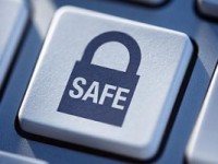 Χαιρετίζουμε την πρωτοβουλία του Δήμου για την οργάνωση της εκδήλωσης: “Κανόνες ασφαλούς πλοήγησης στο διαδίκτυο”