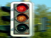 Τα «κόκκινα φανάρια» ταλαιπωρούν τη Νέα Πεντέλη. Κυκλοφοριακή ταλαιπωρία λόγω των λανθασμένων παρεμβάσεων του Δήμου