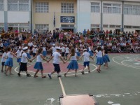 Με… προκάτ ευχές δεν κτίζεται το μέλλον των νέων ανθρώπων κ. Στεργίου