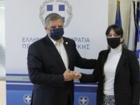 Με δύο νέα υπερσύγχρονα απορριμματοφόρα ενισχύεται ο Δήμος Πεντέλης. Συνολικά έξι απορριμματοφόρα με ενσωματωμένο σύστημα πλύσης κάδων, θα αποκτηθούν το 2021 χωρίς επιβάρυνση του προϋπολογισμού  Δήμητρα Κεχαγιά: Αξιοποιούμε όλες τις χρηματοδοτικές δυνατότητες που έχουμε για να προσφέρουμε καλύτερη καθαριότητα στους πολίτες