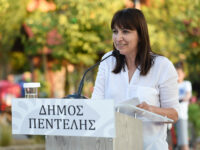 Η Δήμαρχος Πεντέλης συζήτησε σε ανοικτή εκδήλωση με τους κατοίκους της περιοχής της Πλατείας Κύπρου της Νέας Πεντέλης  Δήμητρα Κεχαγιά: “Η Νέα Πεντέλη αλλάζει, όπως και όλος ο Δήμος μας! Κάθε μέρα, σε κάθε γειτονιά, υλοποιούμε μικρά και μεγάλα έργα που βελτιώνουν την καθημερινότητά μας και την ποιότητα της ζωής όλων μας