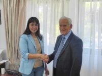 Υποψήφιος με τη ΣΥΜΠΟΛΙΤΕΙΑ ο Δημοτικός Σύμβουλος κ. Ιωάννης Ζώης.  Δήμητρα Κεχαγιά: Έχουμε την ιδιαίτερη τιμή να υποδεχόμαστε στη ΣΥΜΠΟΛΙΤΕΙΑ το Δημοτικό Σύμβουλο Ιωάννη Ζώη.  Στελέχη με την εμπειρία του και την πολυετή προσφορά του στην Πεντέλη, είναι απαραίτητα στην συνέχιση του σημαντικού μας έργου